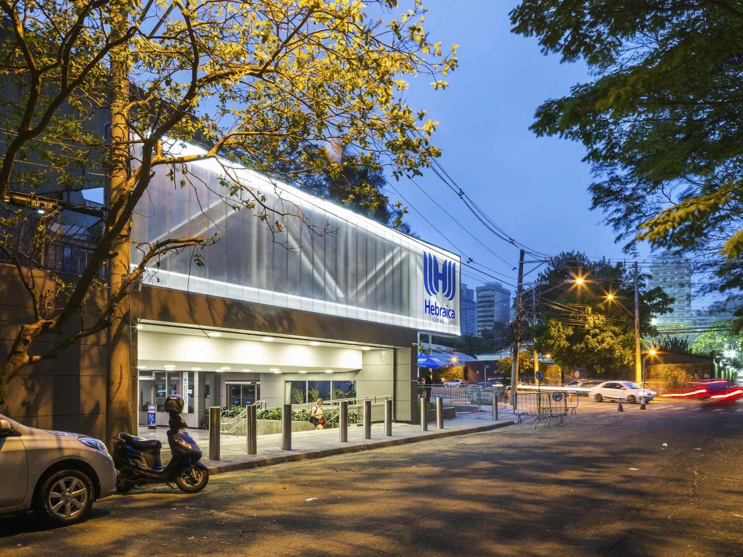 mall facade made with arkowall products