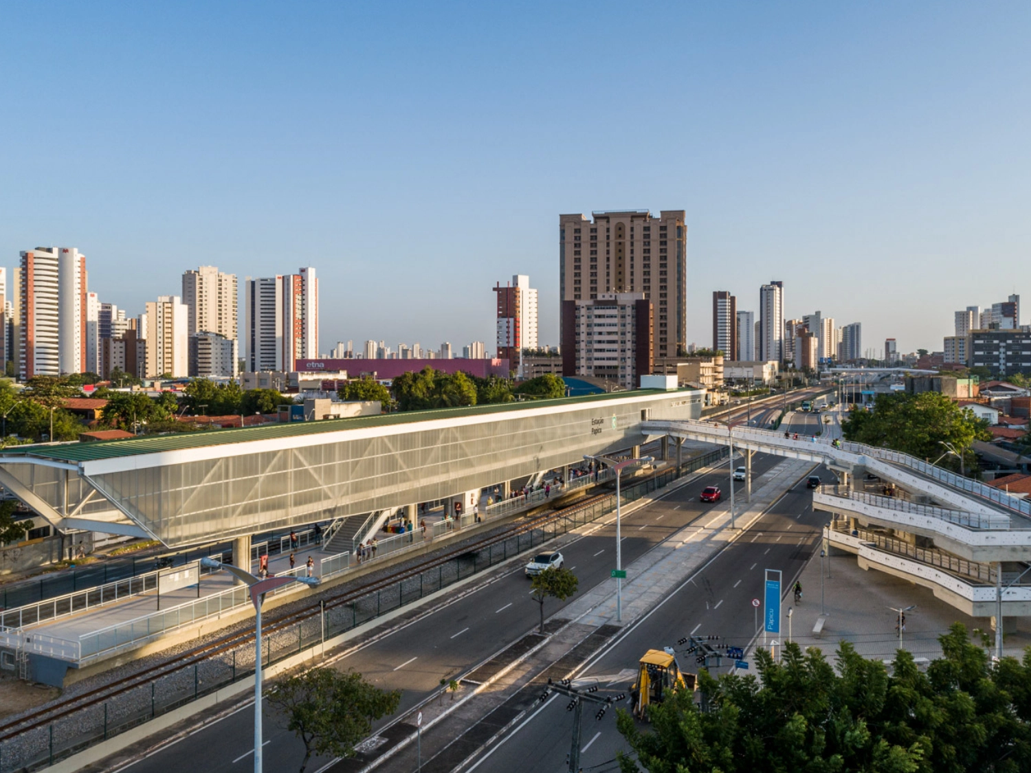 subway station facade with arkowall product